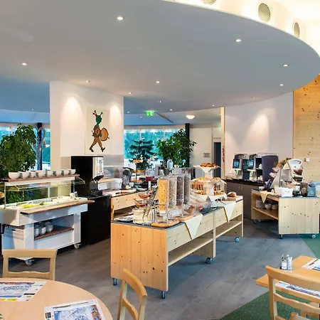 מלון Swiss Heidi מיינפלד