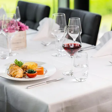 Hotel Swiss Heidi Maienfeld