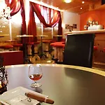 Swiss Heidi Отель 3*