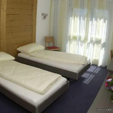 Hotel Swiss Heidi 3*